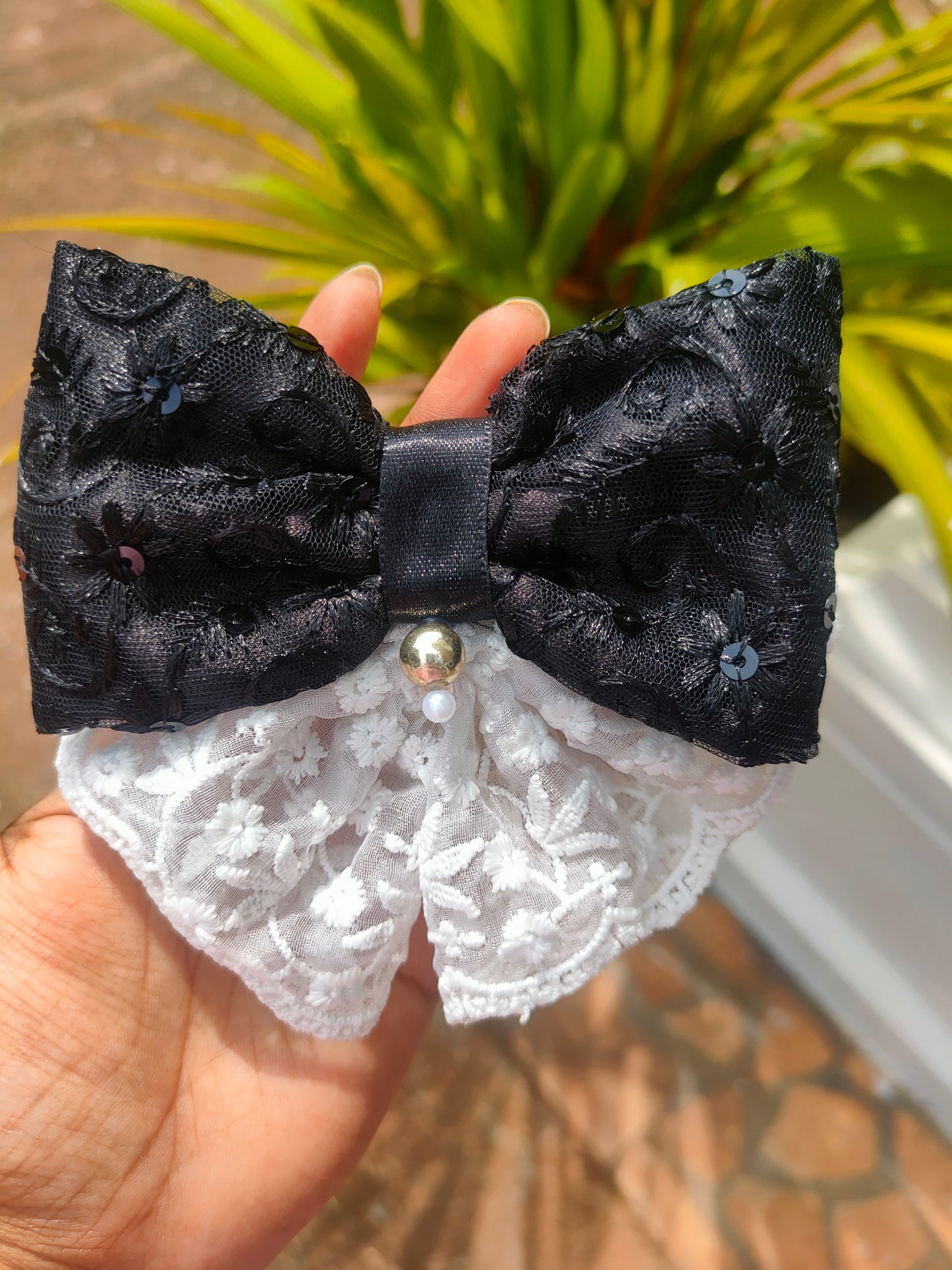 Medium sized Black with White lace Hairbow